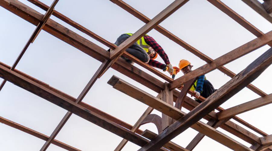 Professional gutter cleaning services in Debary, FL